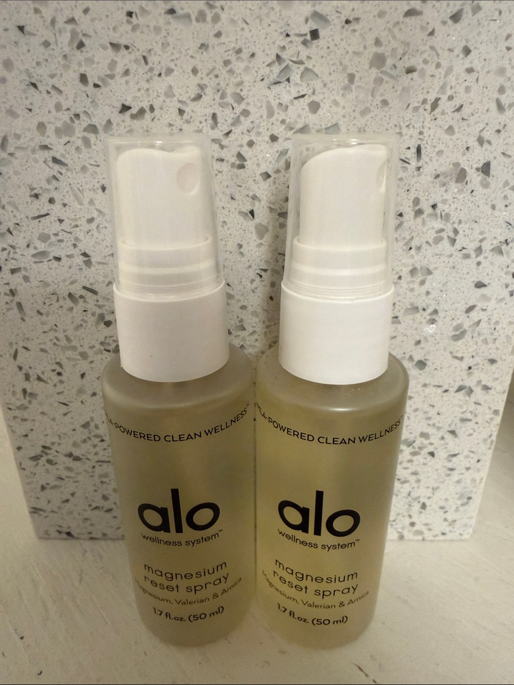 Alo magnesium reset spray